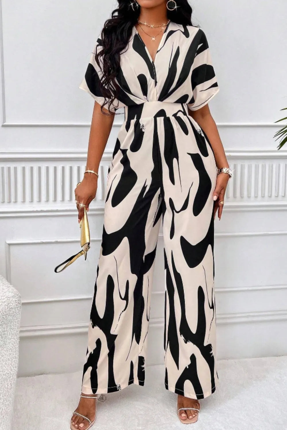 V-hals Jumpsuit Dame – Elegant Helkroppsprint med Vide Ermer Black