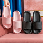 Badesandaler og myke flip flops – komfort og stil for hele familien
