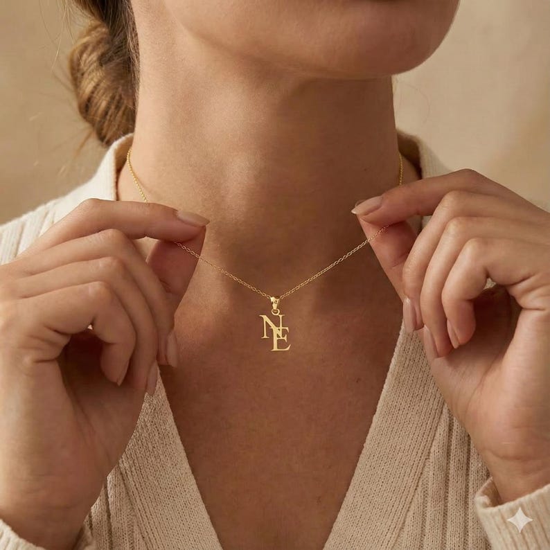 Tilpasset Bokstavhalskjede - Personalisert med Dine Initialer