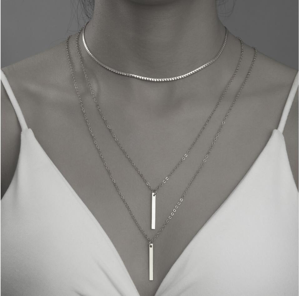 Elegant Flerlags Halskjede i Gull - Minimalistisk Smykke for Kvinner 5901102HB