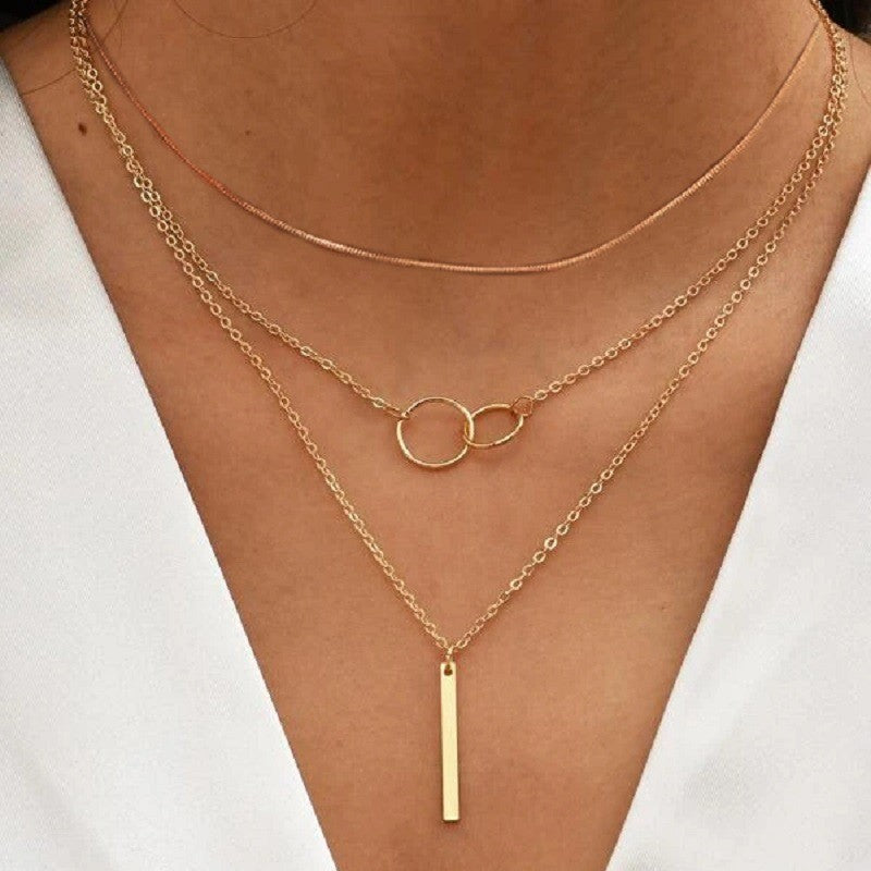 Elegant Flerlags Halskjede i Gull - Minimalistisk Smykke for Kvinner 5930601HB