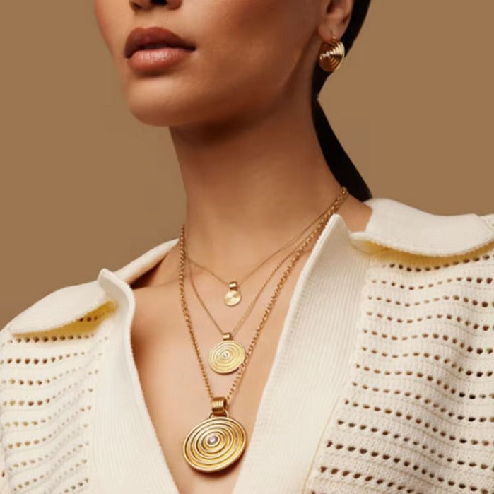 Smykkesett Dame 18K gullbelagt - Rund med Tekstur Design Halskjede Øredobber Ring