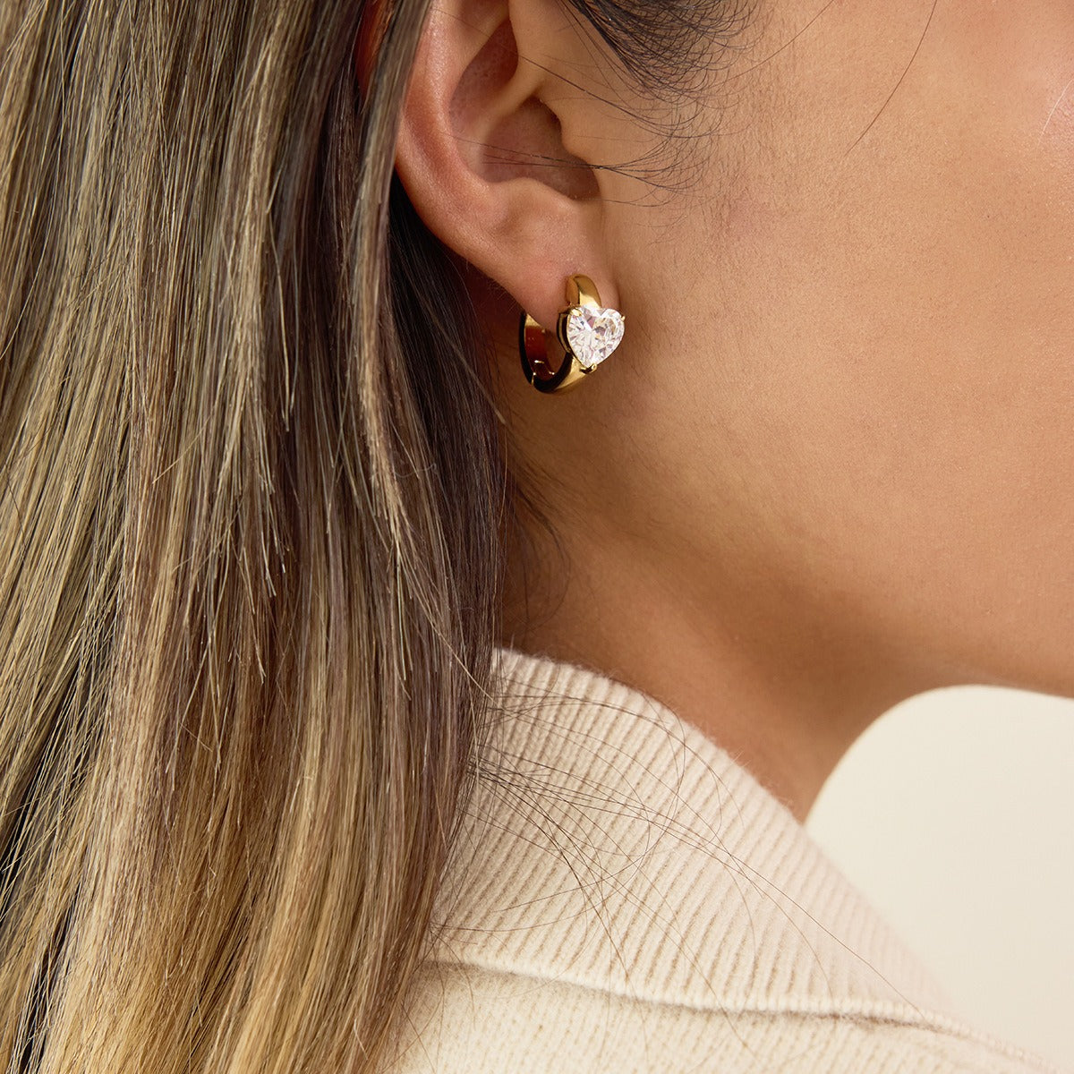 Gullbelagt Ring 18K med Anheng - Titanstål Design