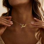 Personalisert Kursiv Navnehalskjede med Fødselsstein