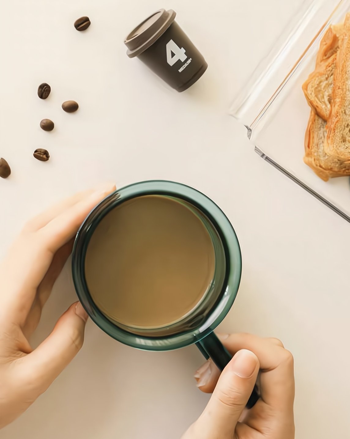 Set of 2 - Hand Blown Retro Glass Coffee Mugs ( $19.9 each ）