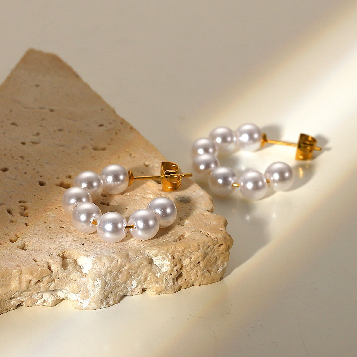 Øredobber Dame 18K Gullbelagt - Utsøkt Edel C-form med Perle