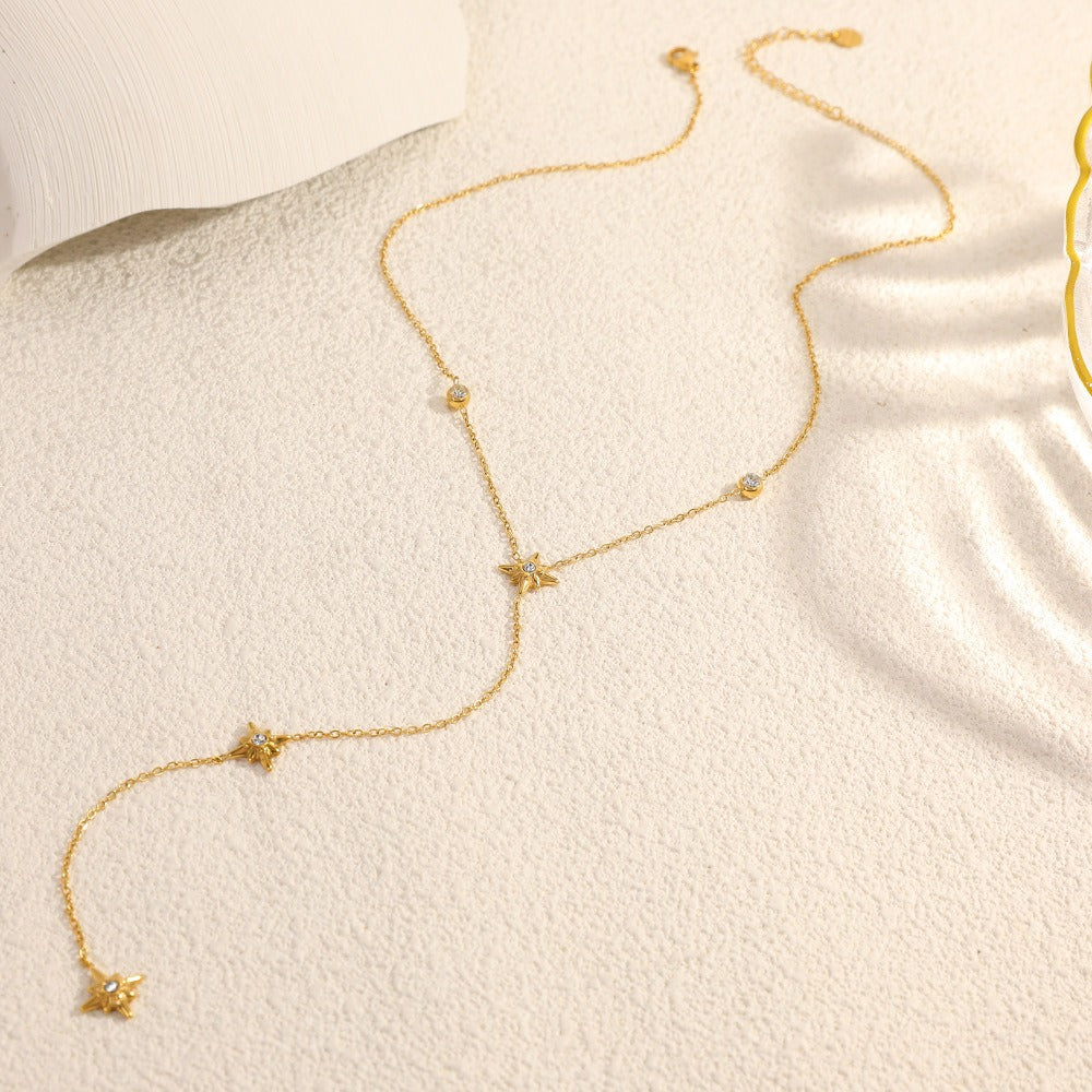 18K Gullbelagt Stjernehalskjede med Diamanter - Åttepunkts Stjerne Only