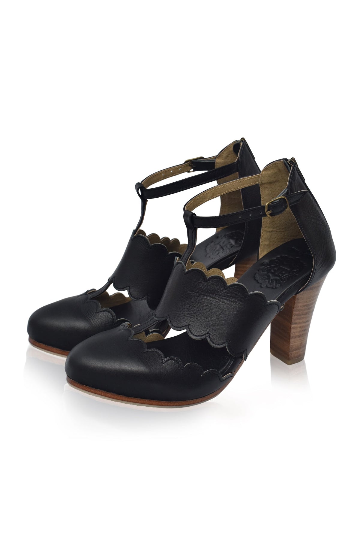 Incognito Leather Heels (Sz. 5, 6.5 & 10) - Trendyglobal 