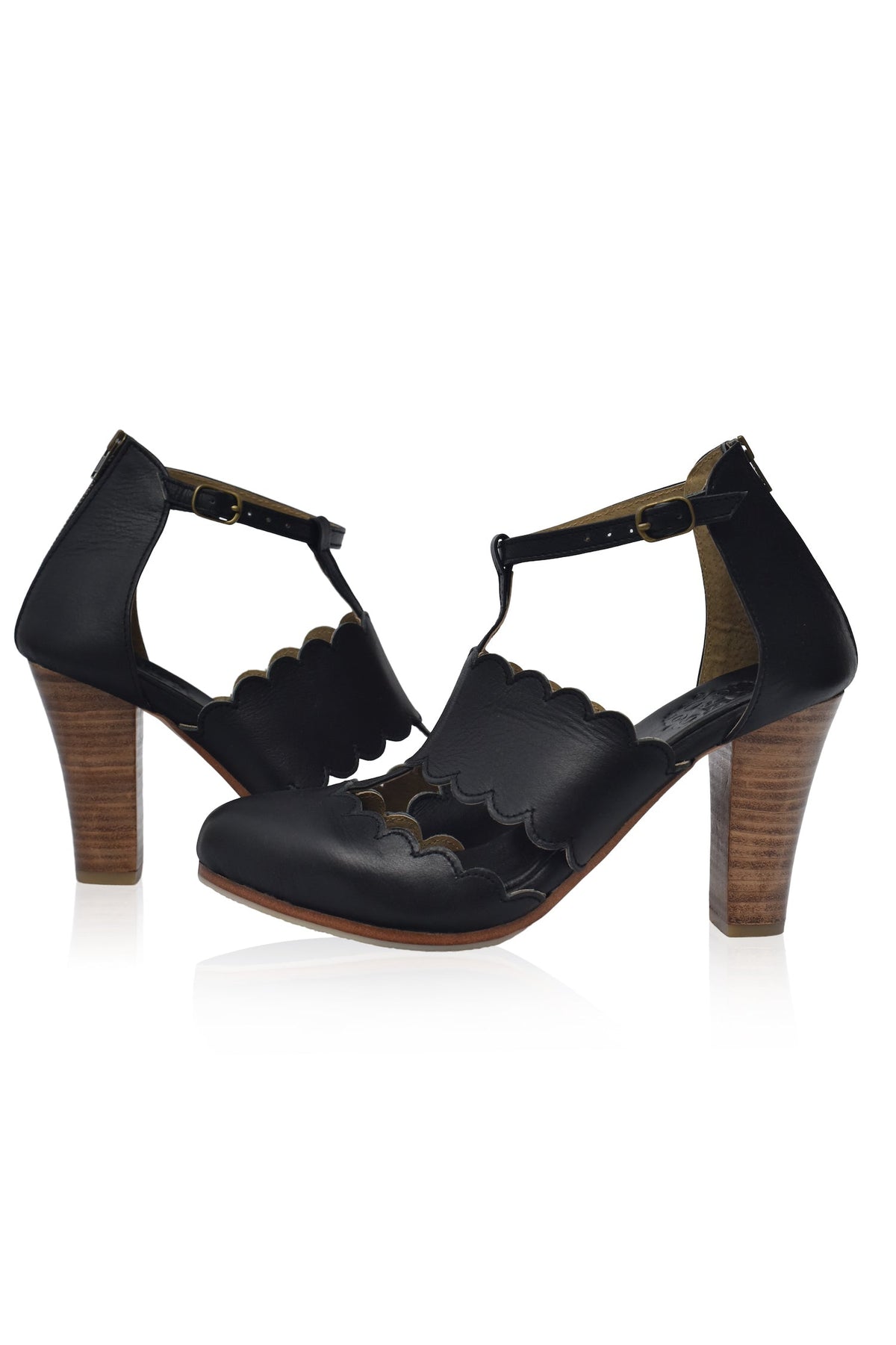 Incognito Leather Heels (Sz. 5, 6.5 & 10) - Trendyglobal 