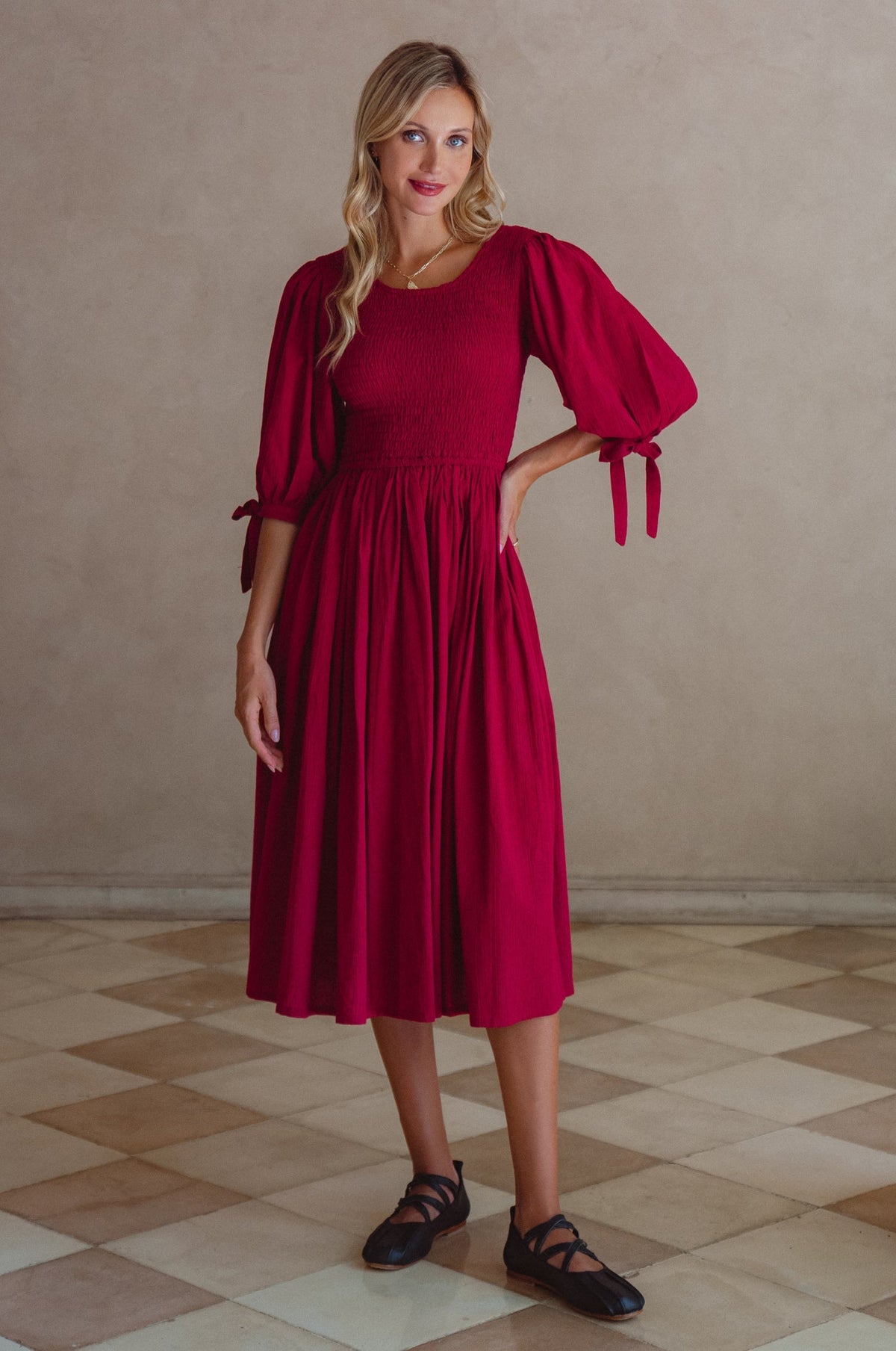 Freya Smocked Linen Midi Kjole - Trendyglobal 