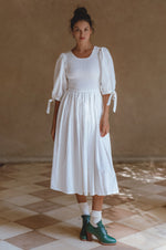 Freya Smocked Linen Midi Kjole - Trendyglobal 