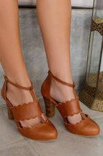 Incognito Leather Heels (Sz. 5, 6.5 & 10) - Trendyglobal 