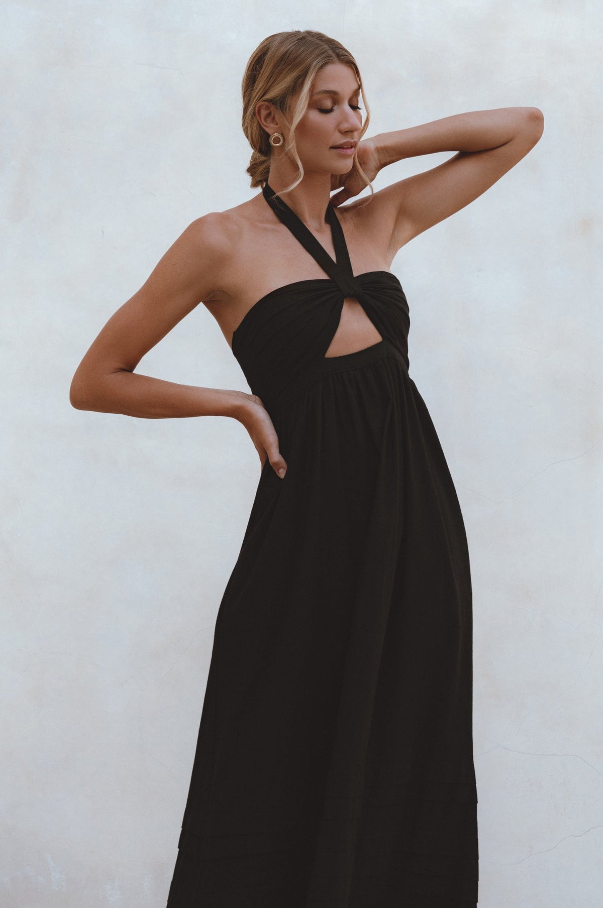 Penelope Halter Linen Maxi Kjole - Trendyglobal 