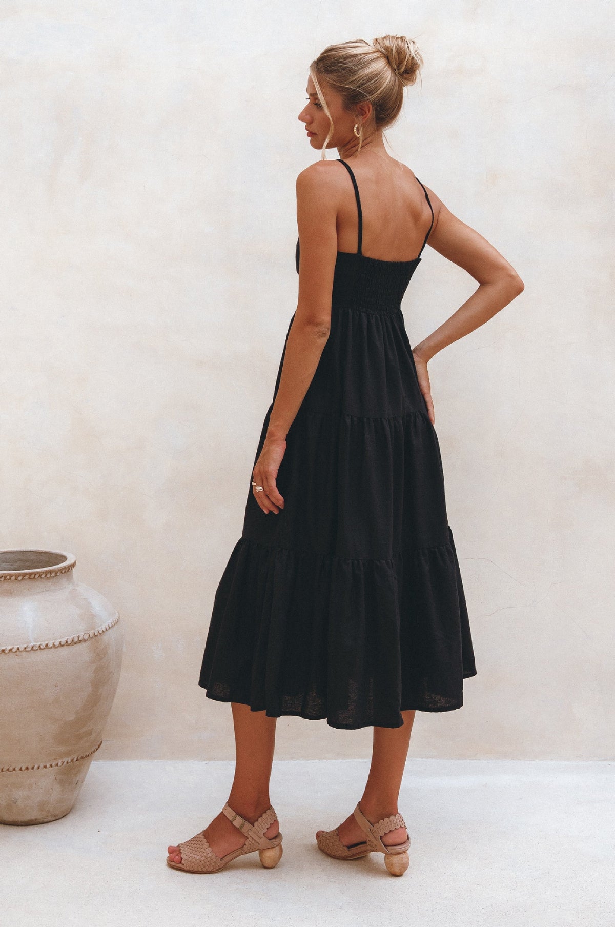 Rafaela Strappy Linen Midi Dress - Trendyglobal 