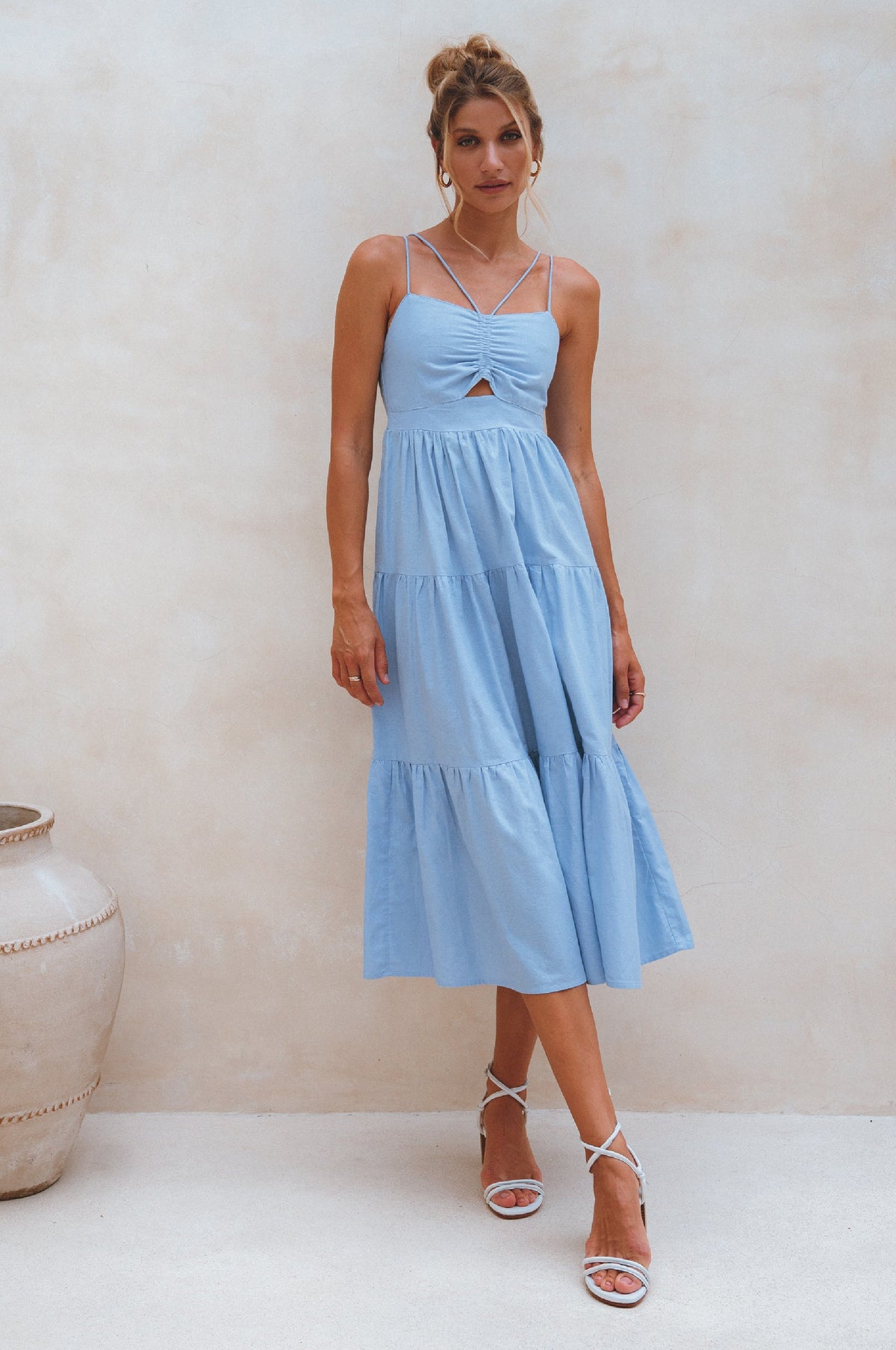 Rafaela Strappy Linen Midi Dress - Trendyglobal 