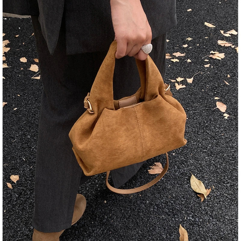 Crossbody-veske dame – Retro skulderveske med magnetlås | Bucket-design