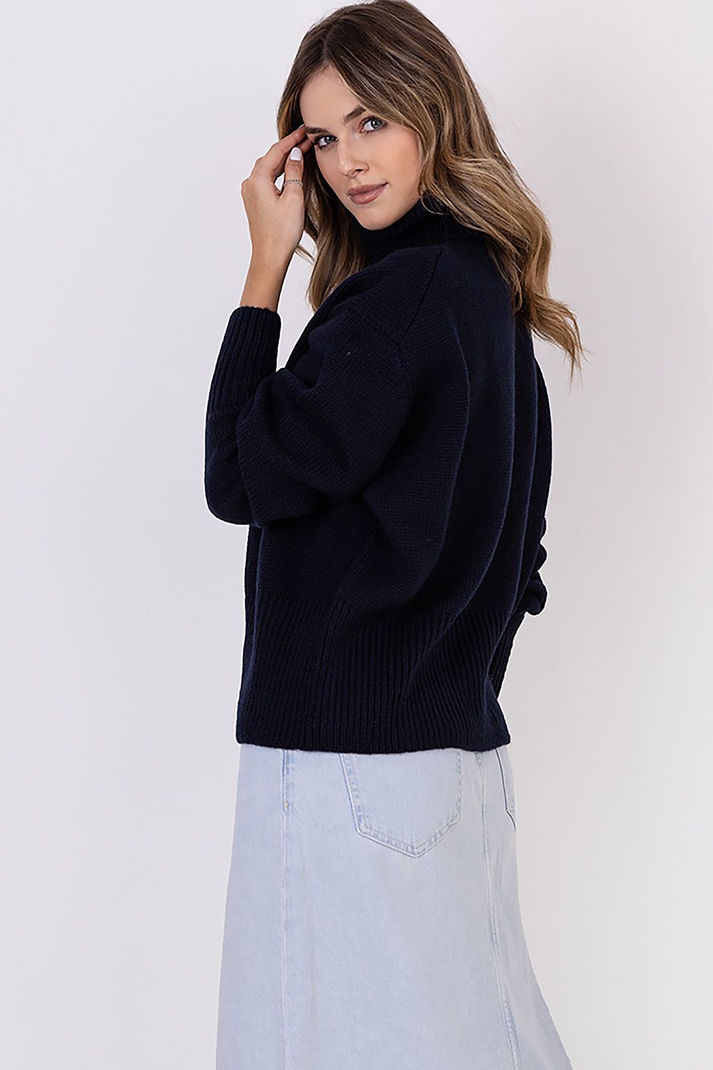 Turtleneck model 187211 MKM - Trendyglobal 