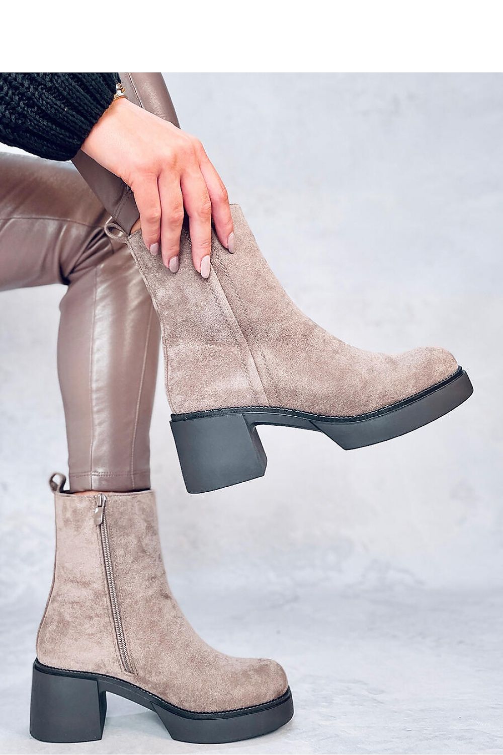 Heel boots model 187368 Inello - Trendyglobal 