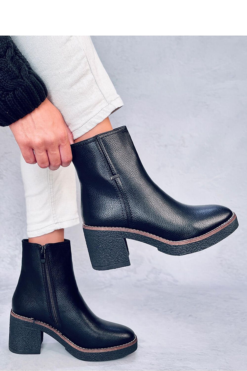 Heel boots model 187386 Inello - Trendyglobal 