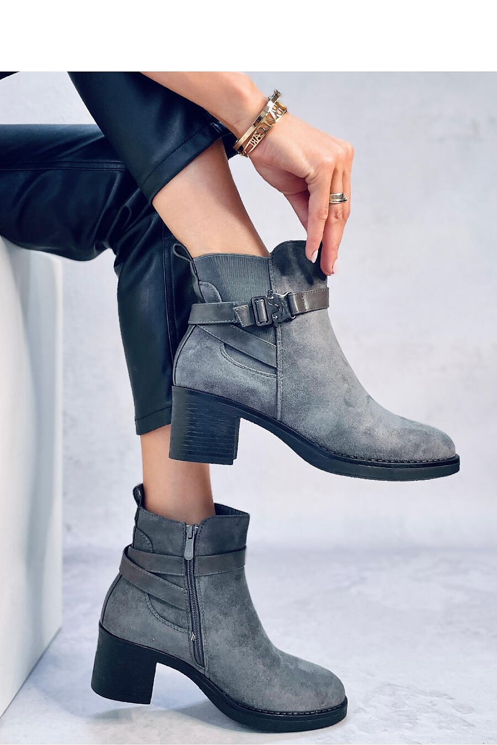 Heel boots model 187414 Inello - Trendyglobal 