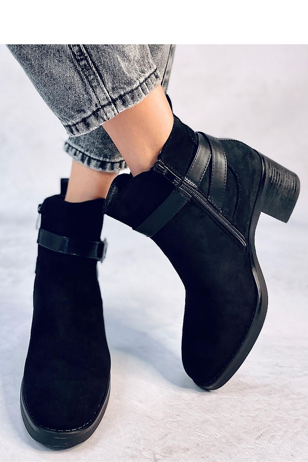 Heel boots model 187416 Inello - Trendyglobal 