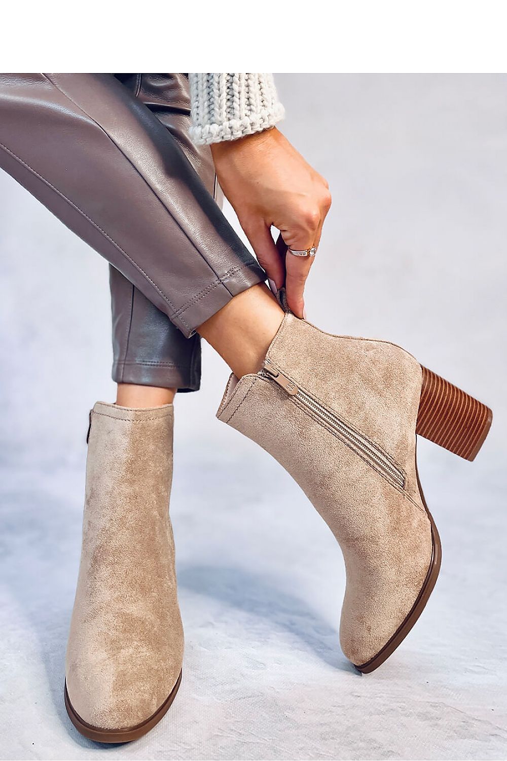 Heel boots model 188194 Inello - Trendyglobal 