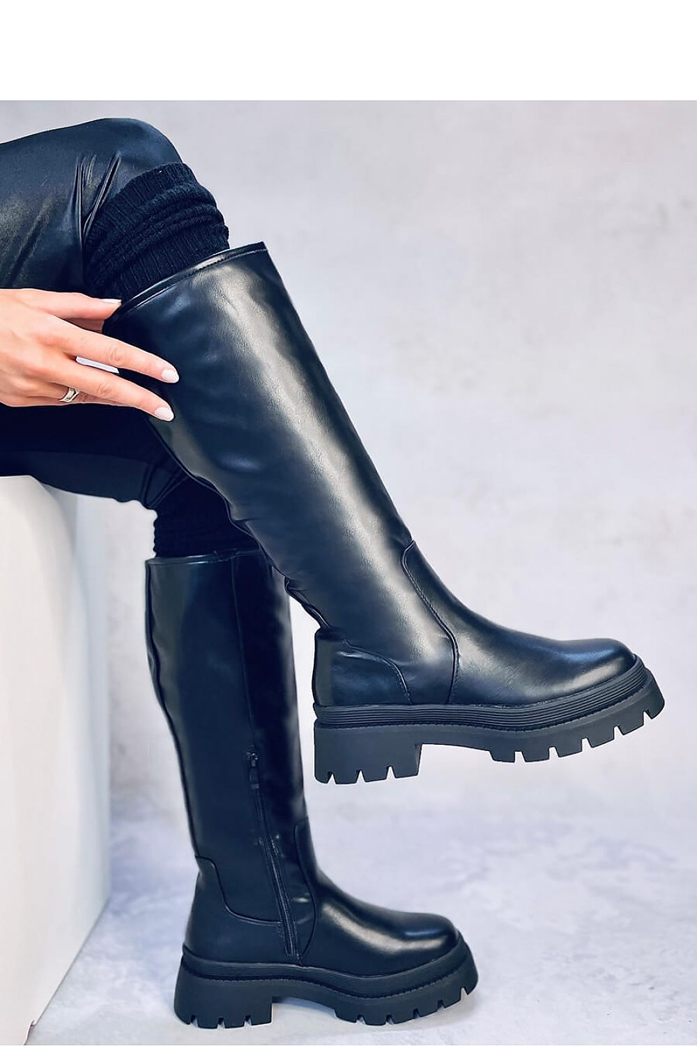 Officer boots model 188203 Inello - Trendyglobal 