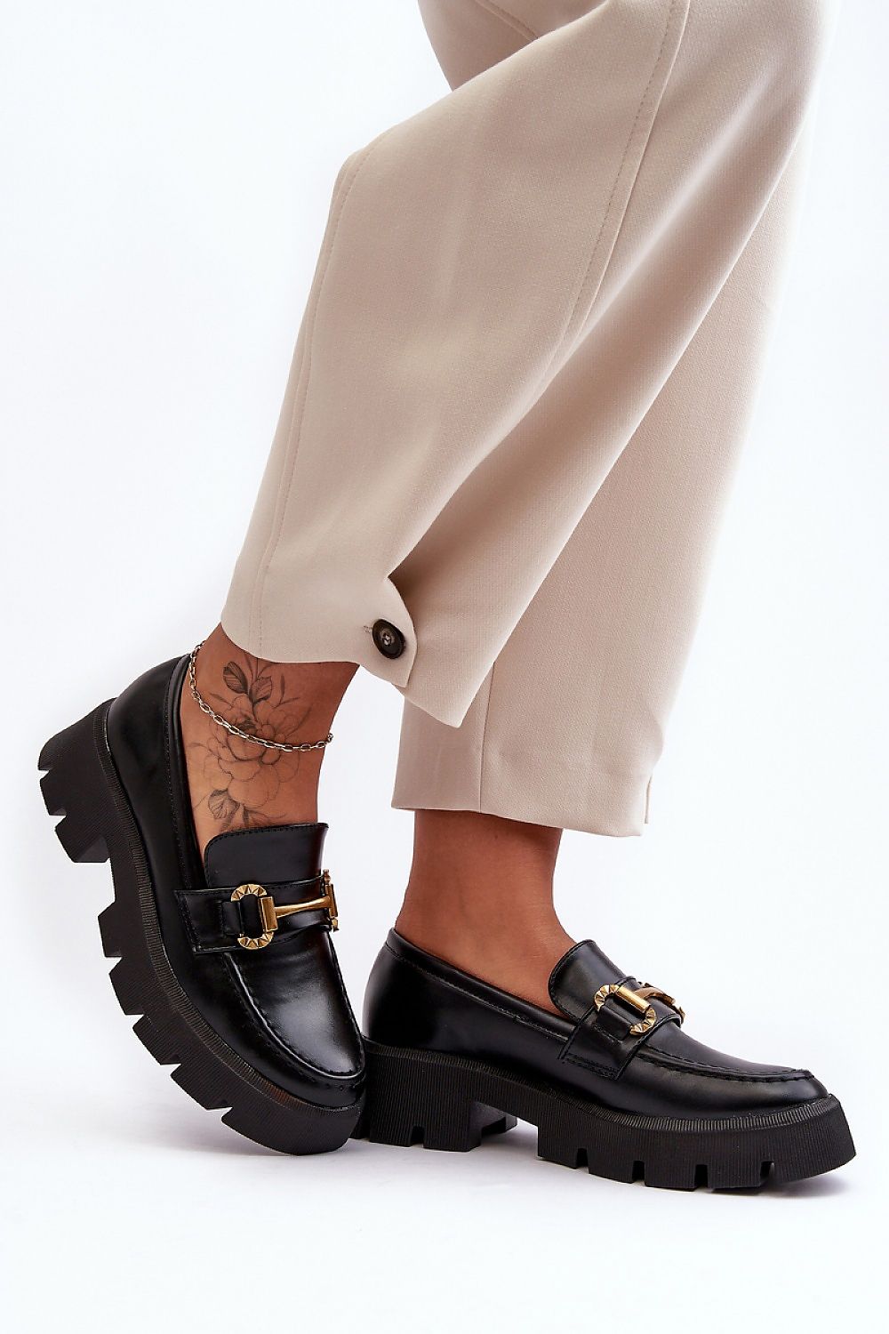 Heeled low shoes model 188516 Step in style - Trendyglobal 