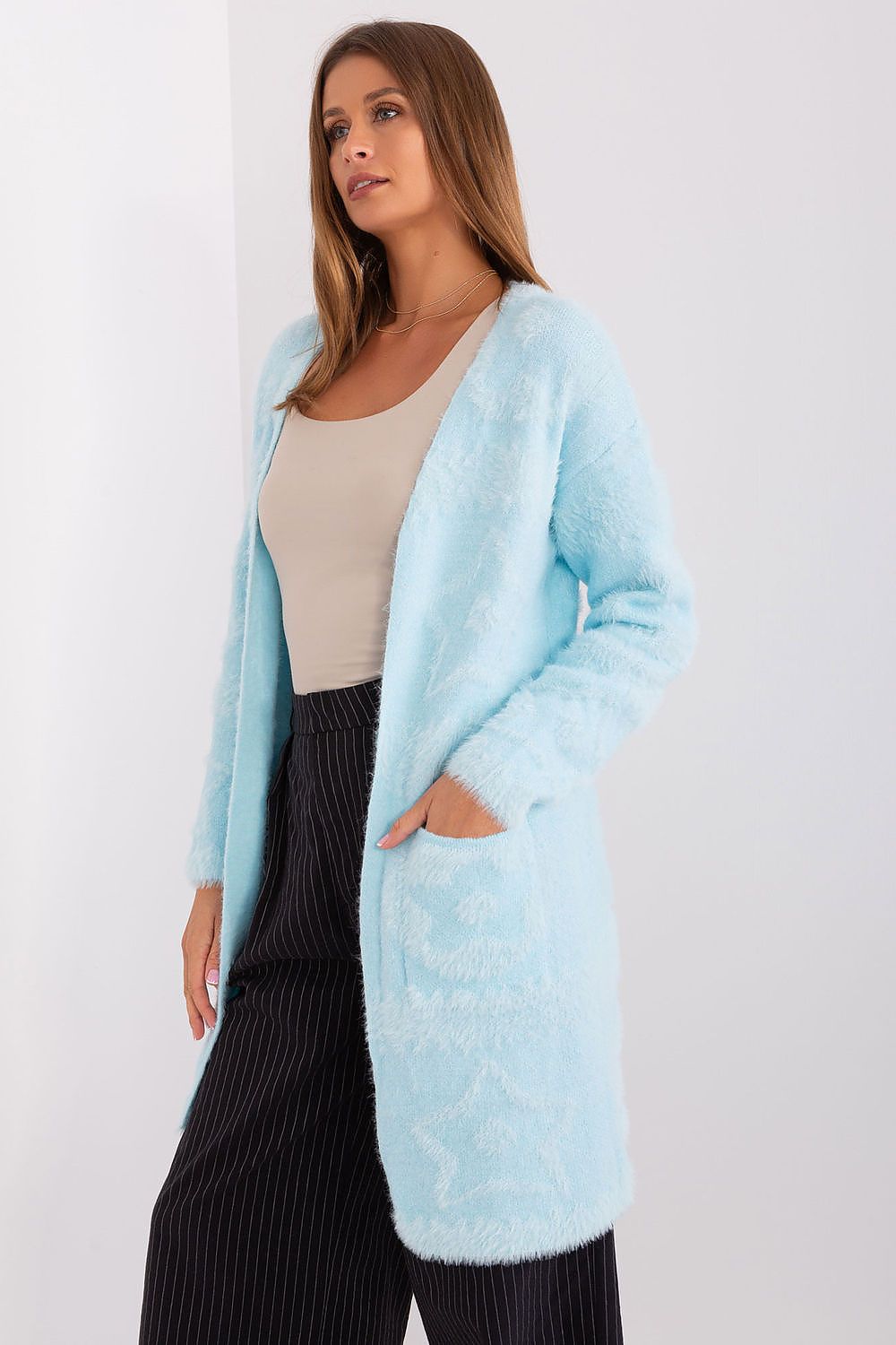 Cardigan model 189218 AT - Trendyglobal 