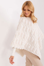 Poncho model 190863 AT - Trendyglobal 