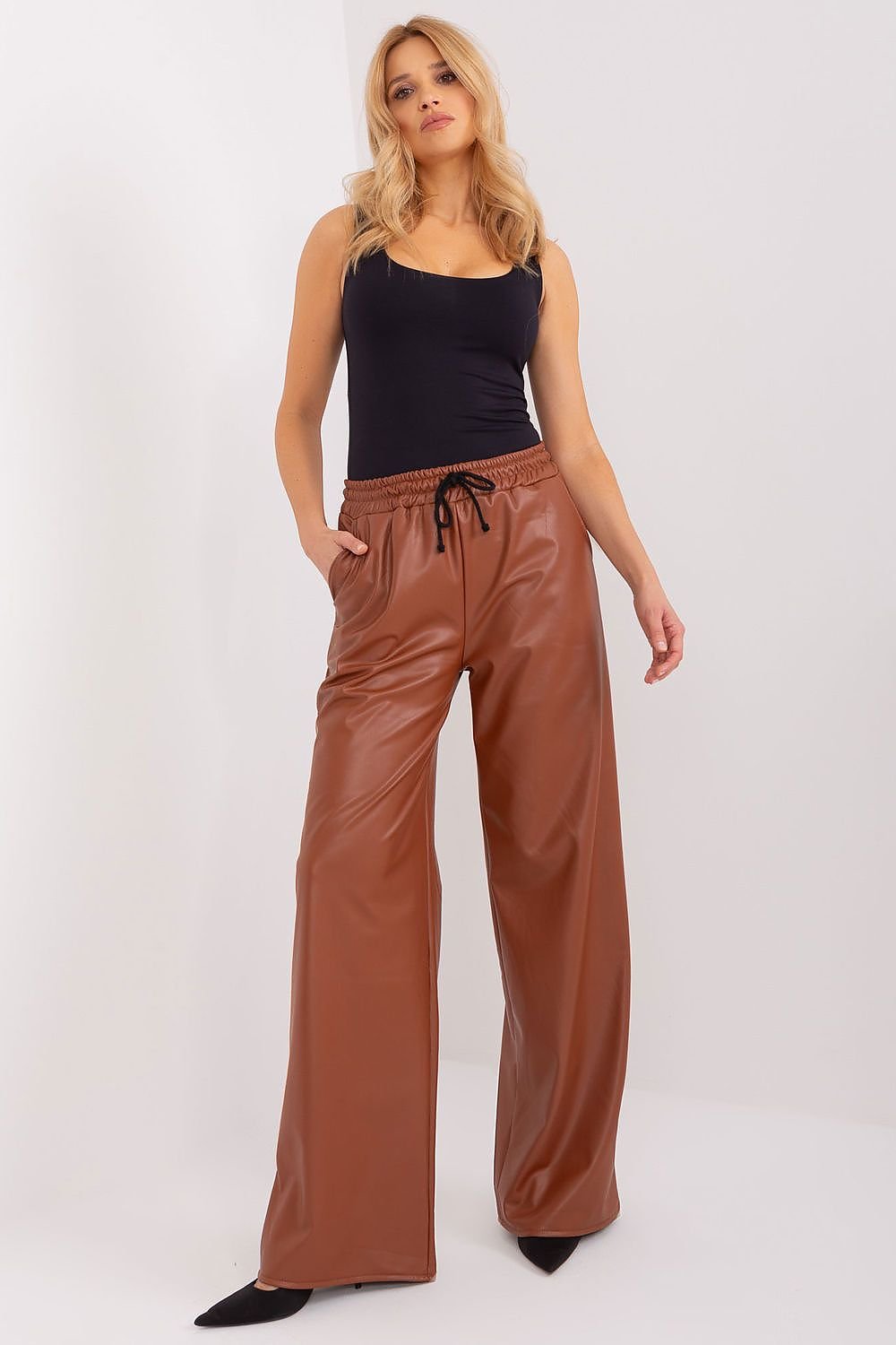 Trousers model 191565 Lakerta - Trendyglobal 