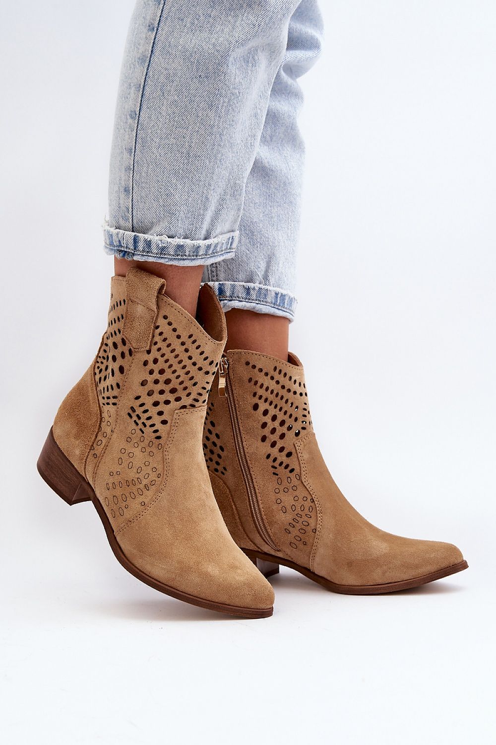 Heel boots model 192115 Step in style - Trendyglobal 