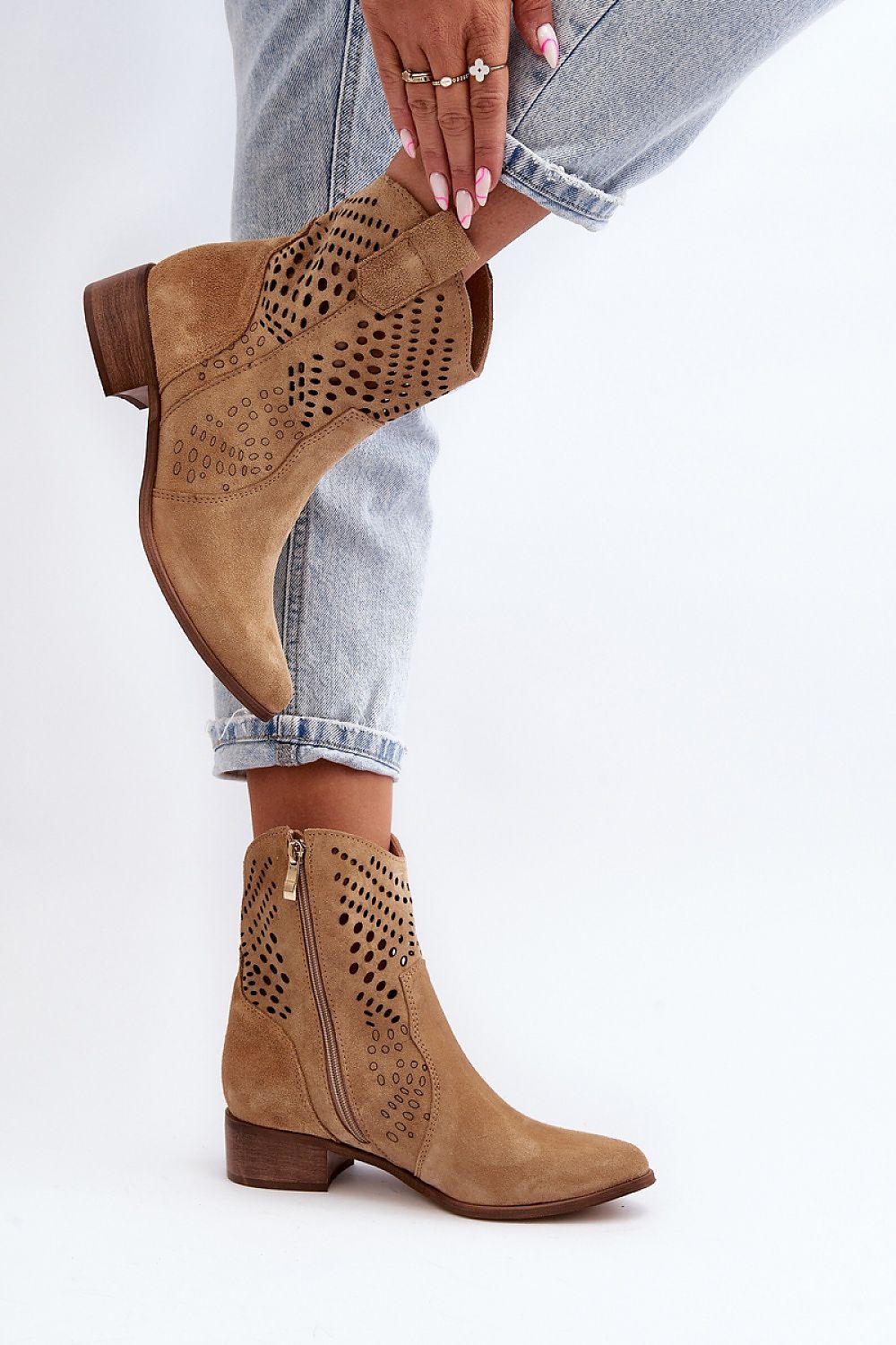 Heel boots model 192115 Step in style - Trendyglobal 