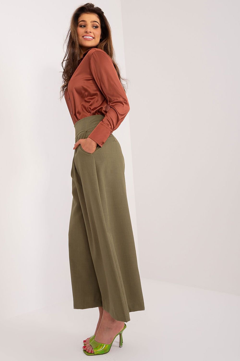 Women trousers model 192507 Italy Moda - Trendyglobal 