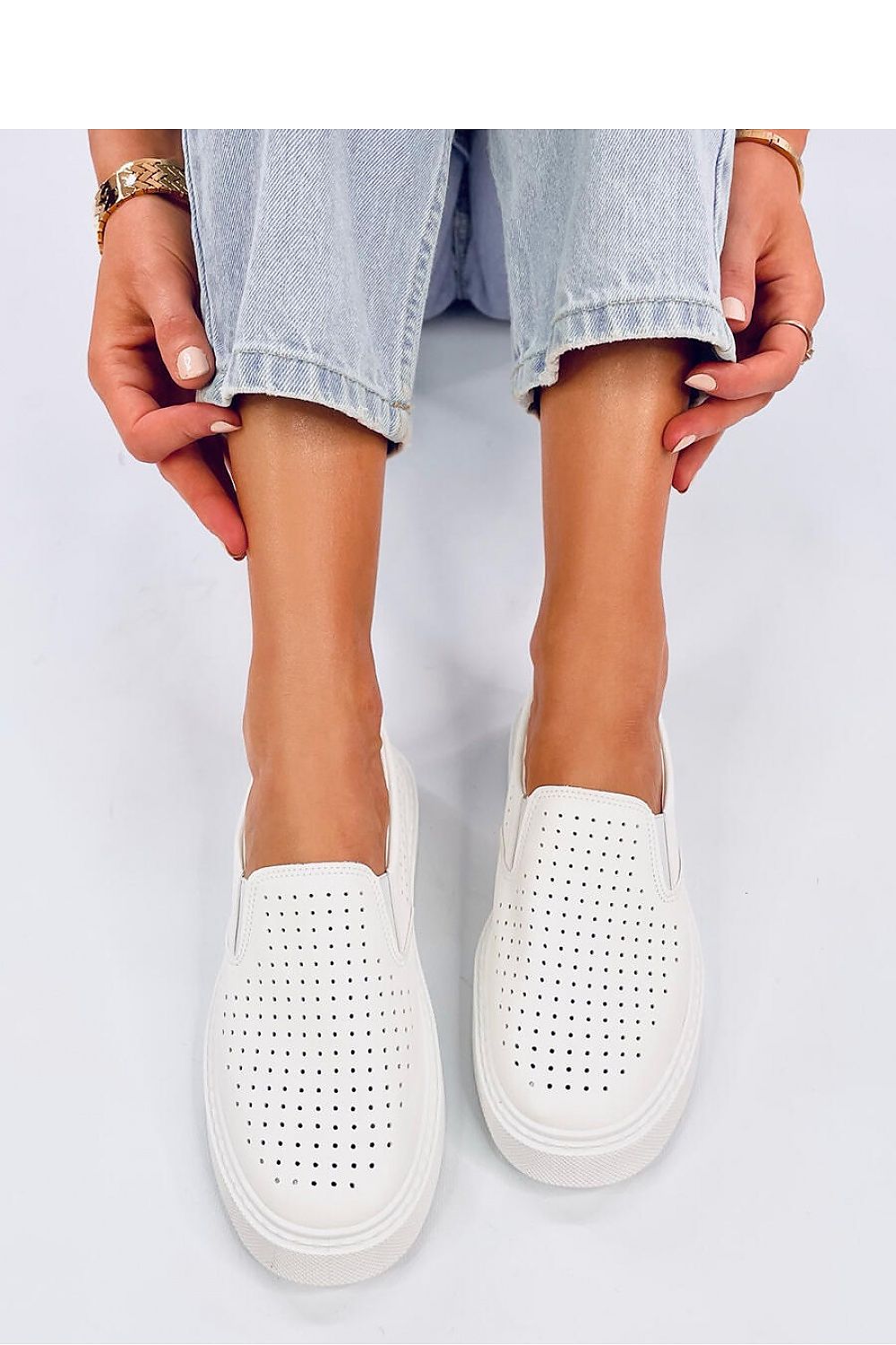 Slip-On Sneakers model 192607 Inello - Trendyglobal 