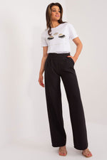 Women trousers model 194438 Rue Paris - Trendyglobal 