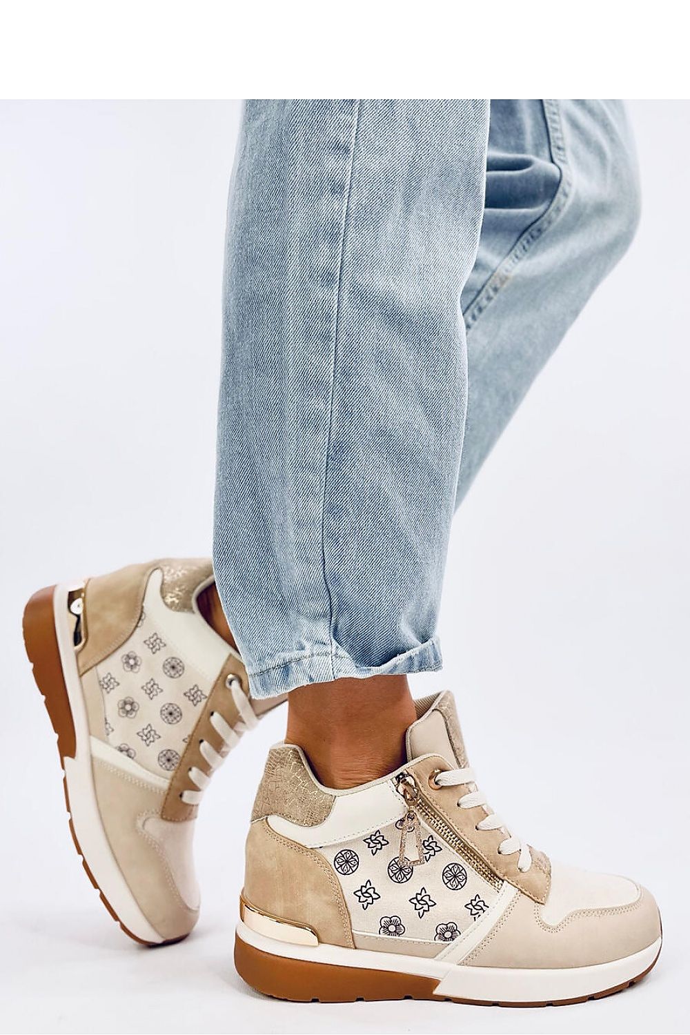 Wedge heel sneakers model 192884 Inello - Trendyglobal 