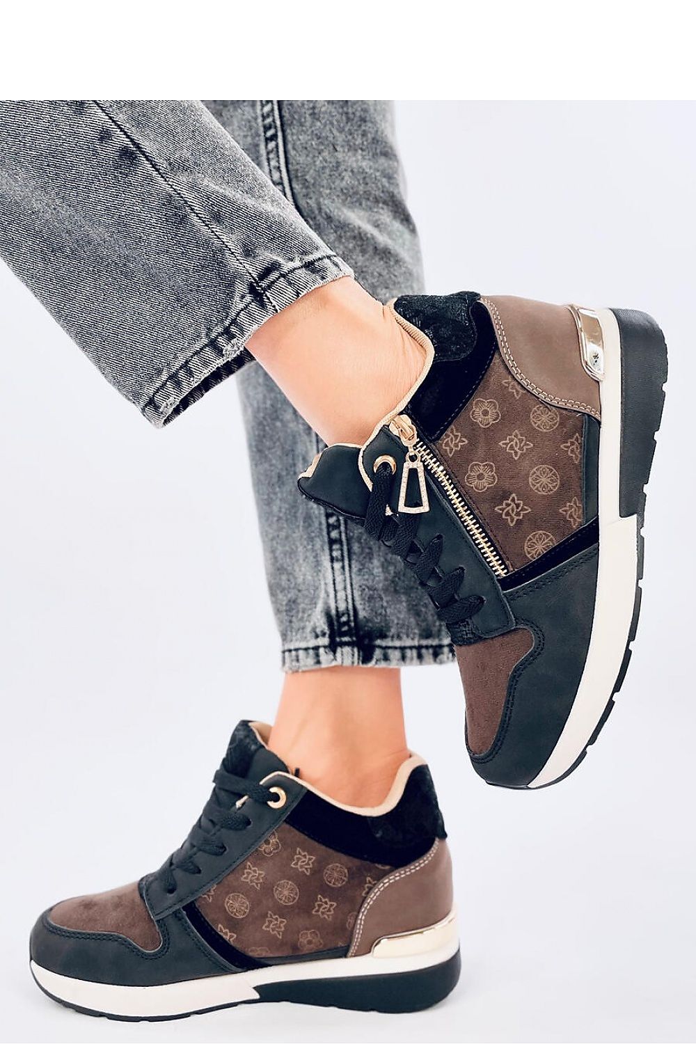 Wedge heel sneakers model 192886 Inello - Trendyglobal 