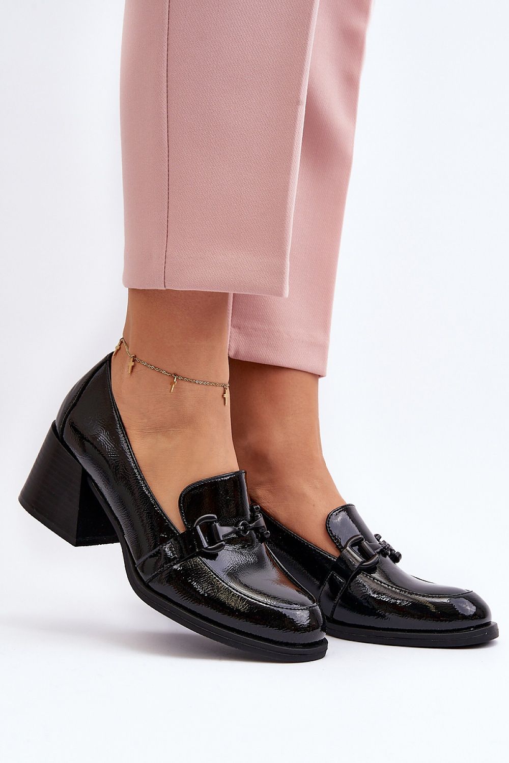 Heeled low shoes model 192916 Step in style - Trendyglobal 