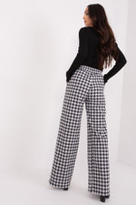 Women trousers model 193133 Lakerta - Trendyglobal 