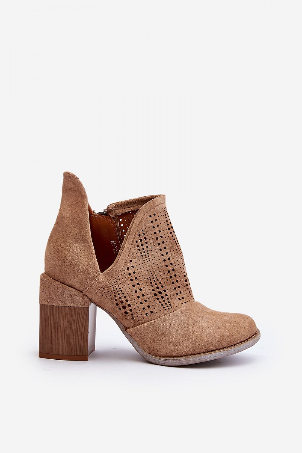 Heel boots model 193144 Step in style - Trendyglobal 