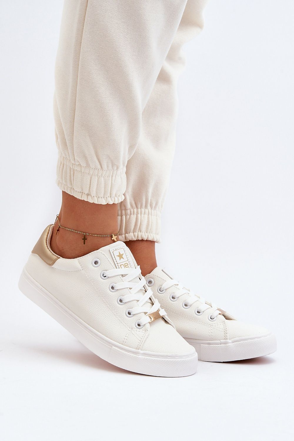 Sneakers model 193539 Step in style - Trendyglobal 