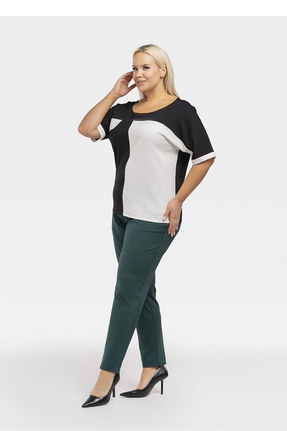 Plus size blouse model 193908 Karko - Trendyglobal 