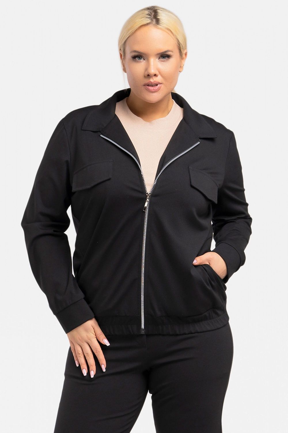 Plus size sweatshirt model 193914 Karko - Trendyglobal 