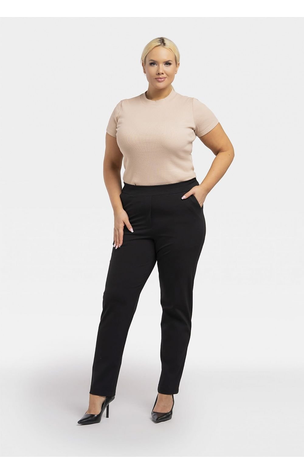 Plus size Trousers model 193917 Karko - Trendyglobal 