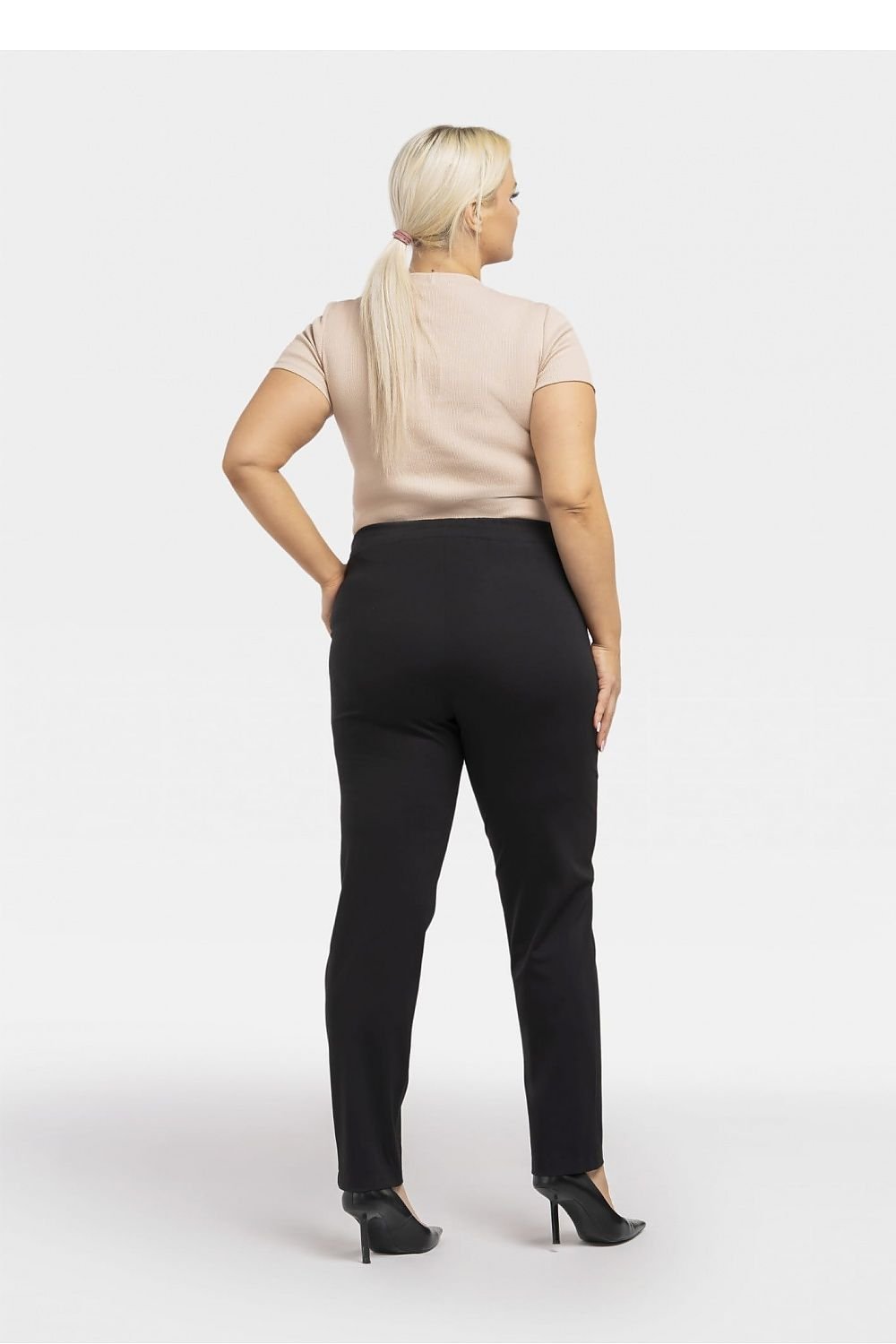 Plus size Trousers model 193917 Karko - Trendyglobal 