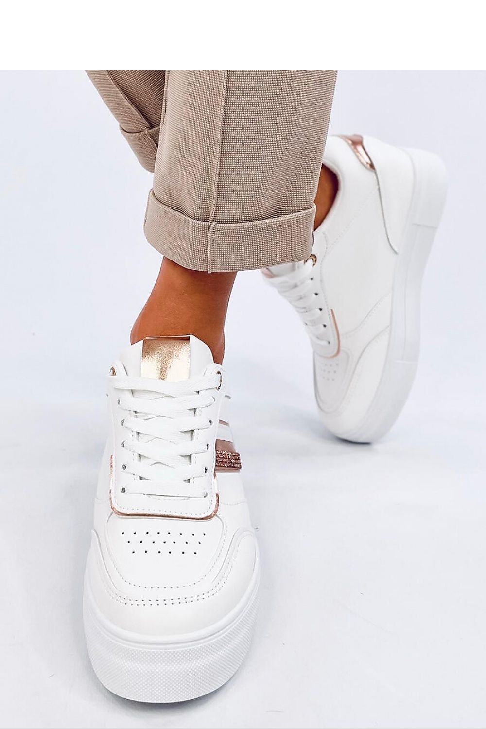 Wedge heel sneakers model 194635 Inello - Trendyglobal 