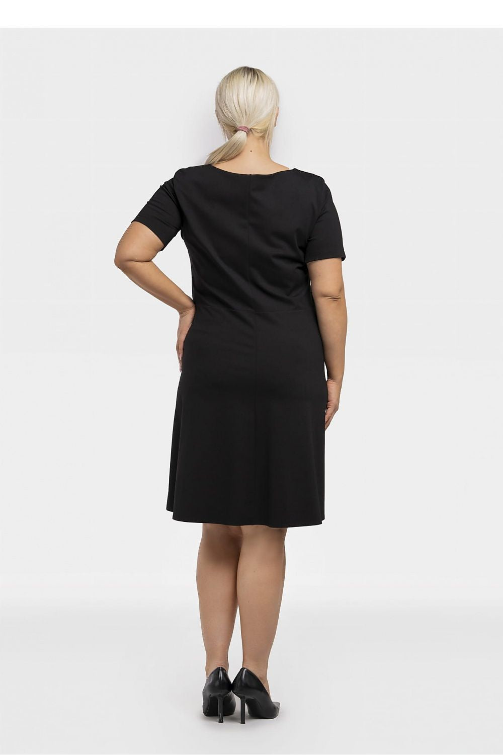 Plus size dress model 195022 Karko - Trendyglobal 