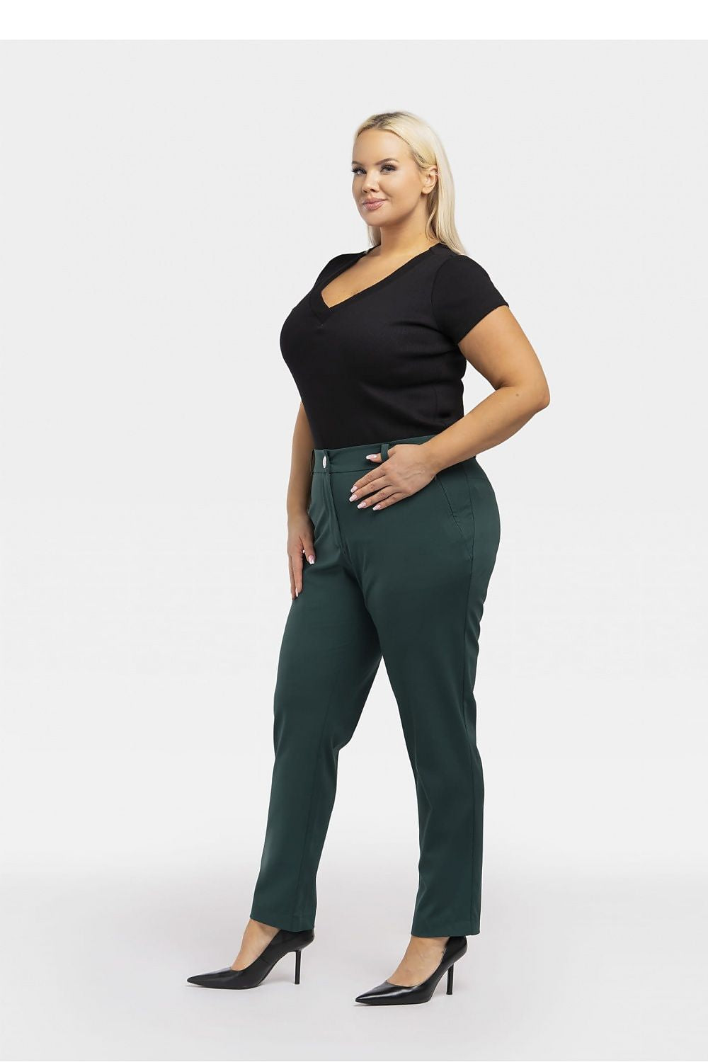 Plus size Trousers model 195034 Karko - Trendyglobal 