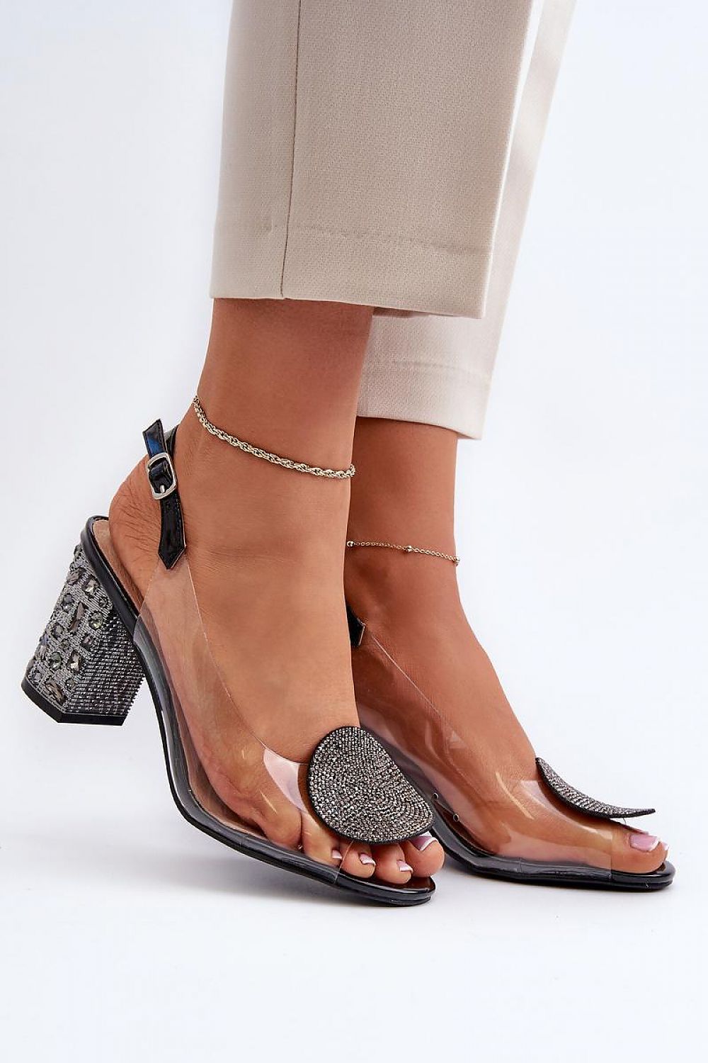 Heel sandals model 195584 Step in style - Trendyglobal 